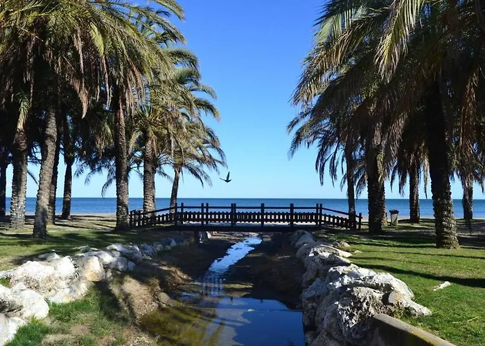 Elizabeth Beach Apartment With Seaviews!