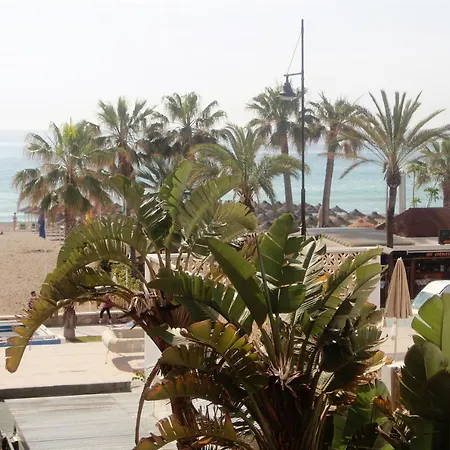 Elizabeth Beach Apartment With Seaviews! Torremolinos Zewnętrze zdjęcie