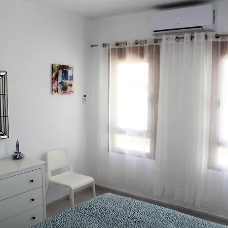 Elizabeth Beach Apartment With Seaviews! Torremolinos Zewnętrze zdjęcie